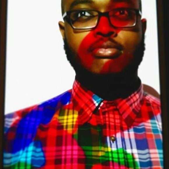 Meet your Posher, Darius - Picture 1 of 1